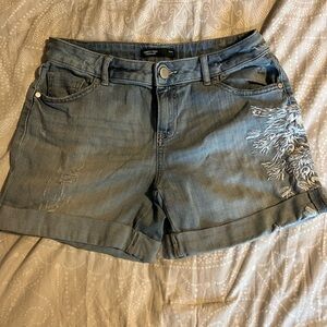 Simply Vera Vera Wang Blue Jean Shorts with Relaxed Fit